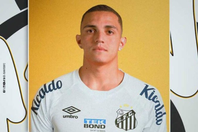 Novo contratado do Santos fechou acordo de um ano -  (crédito: Foto: Divulgação/Santos FC)