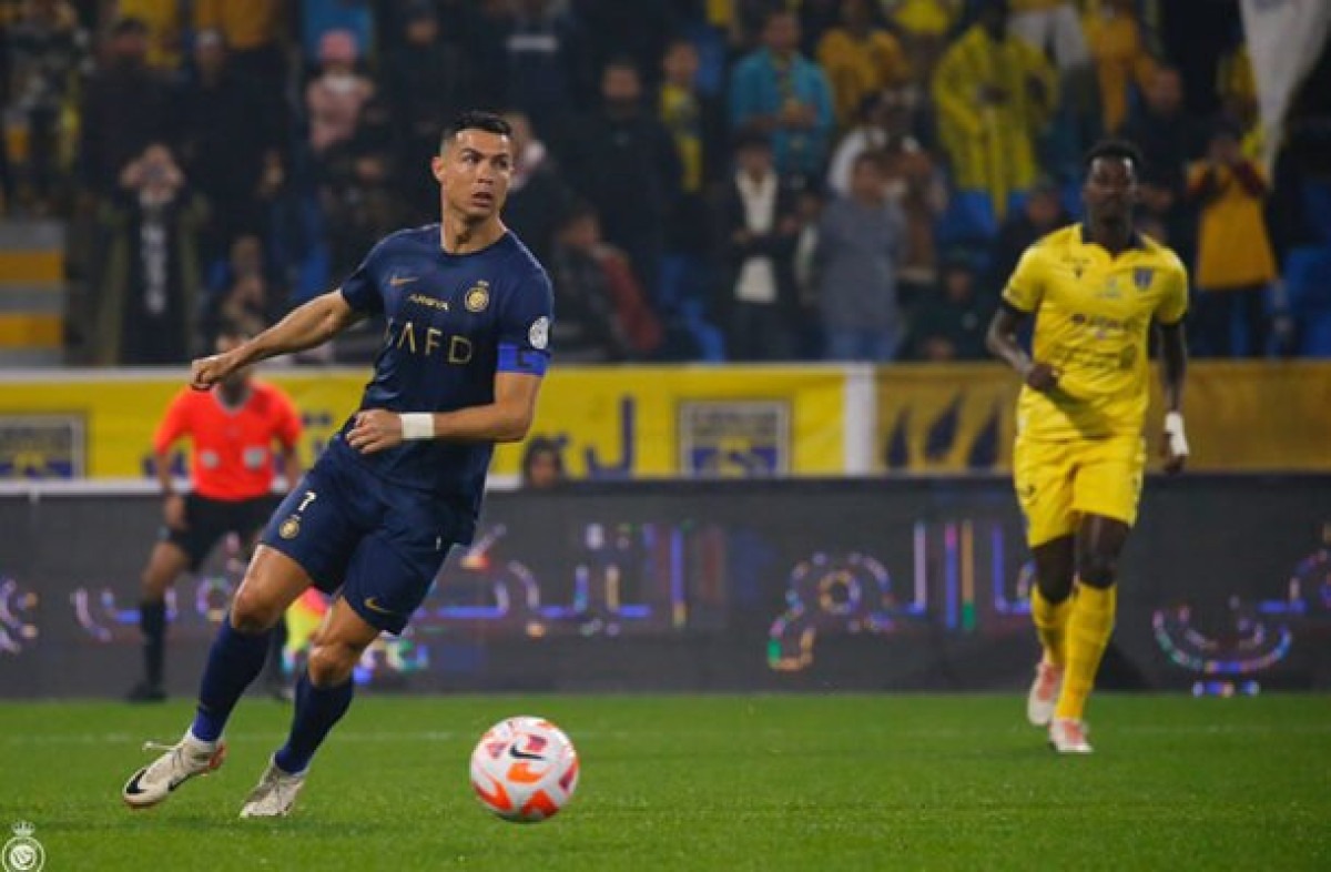 Al-Nassr vence, CR7 marca e fecha o ano como maior goleador do mundo