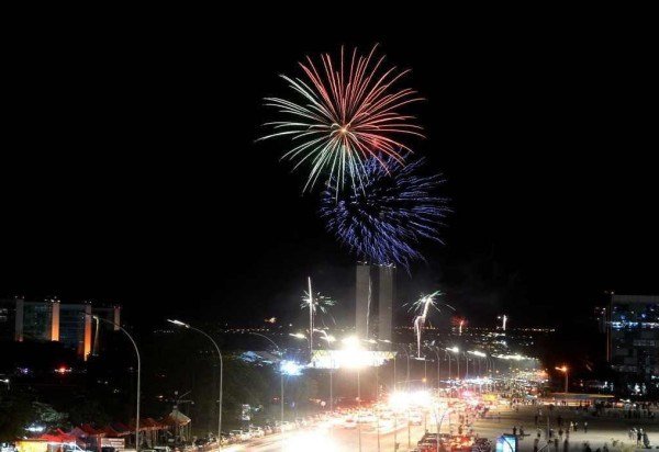 Ed Alves/CB/DA Press