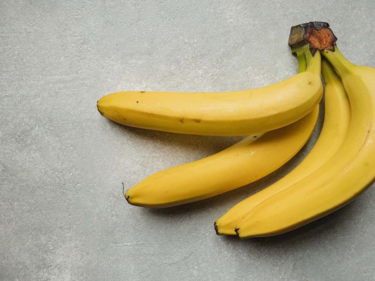 Acordou com ressaca do Ano-Novo? Veja alimentos que aliviam sintomas