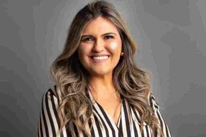 Recrutadora, Karla Clarinda explica que nessa época do ano empresas abrem mais oportunidades Administradora e recrutadora, Karla Clarinda explica que nessa época do ano empresas abrem oportunidades, inclusive, para profissionais terceirizados