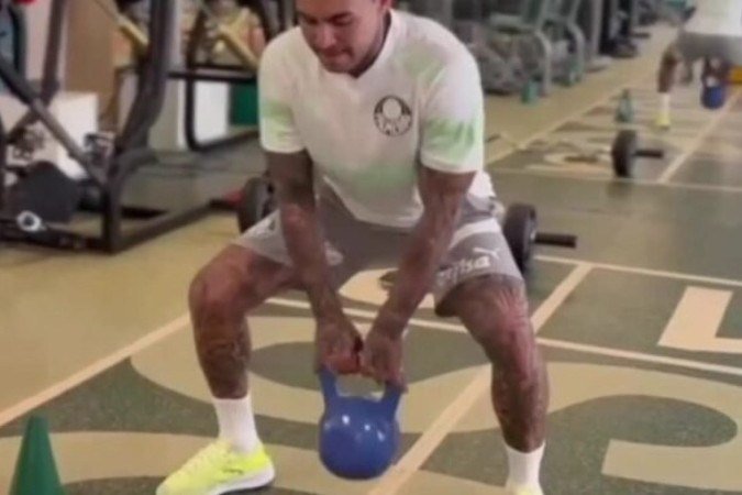 Dudu é o primeiro do elenco do Palmeiras a se apresentar -  (crédito: Foto: Reprodução/Instagram @7_dudu)