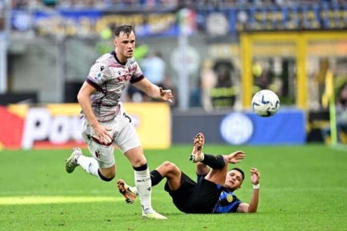 Bologna empatou com a Inter no Scudetto e a venceu na Copa Itália; ambos os jogos foram em Milão - (crédito: AFP via Getty Images) Bologna empatou com a Inter no Scudetto e a venceu na Copa Itália; ambos os jogos foram em Milão - (crédito: AFP via Getty Images)