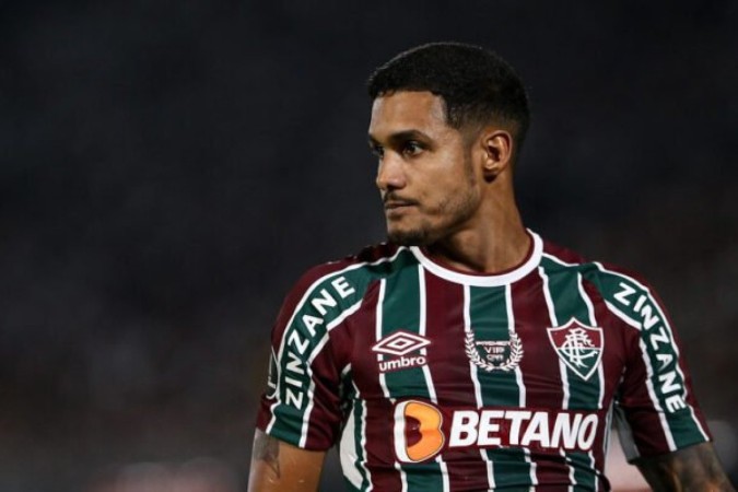 Lateral se reapresenta ao Fluminense após empréstimo -  (crédito:  Lucas Mercon)