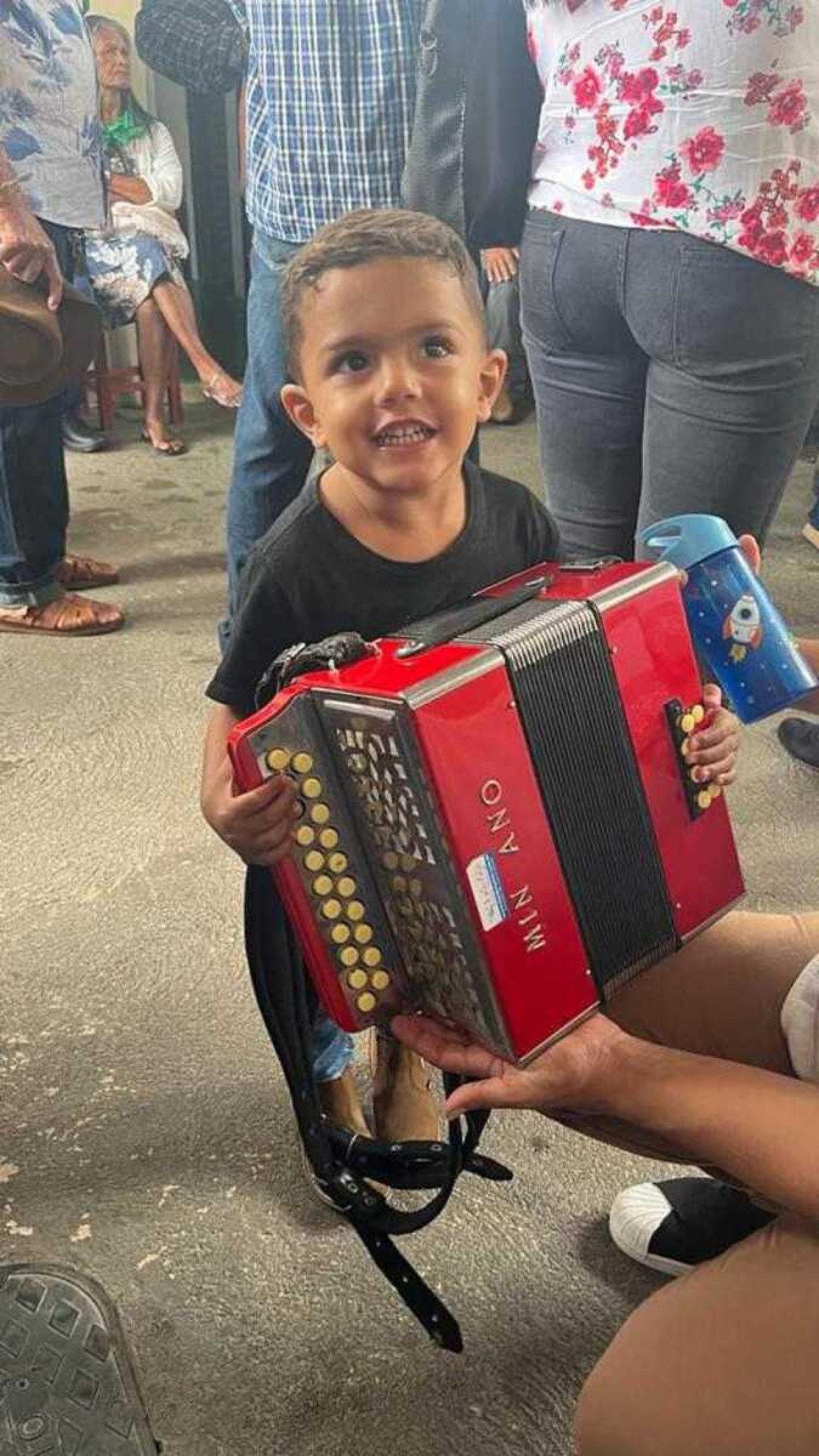 Murilo Pedrozo, de apenas 2 anos, já é engajado na folia