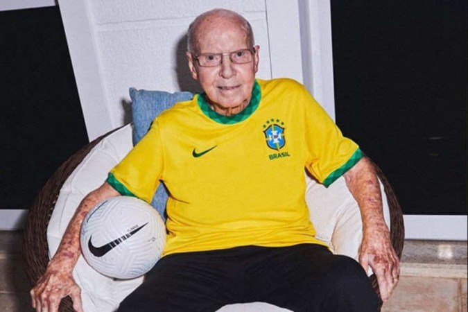 Morre Zagallo, ex-jogador tetracampeão pelo Brasil, aos 92 anos -  (crédito: Reprodução/Instagram)