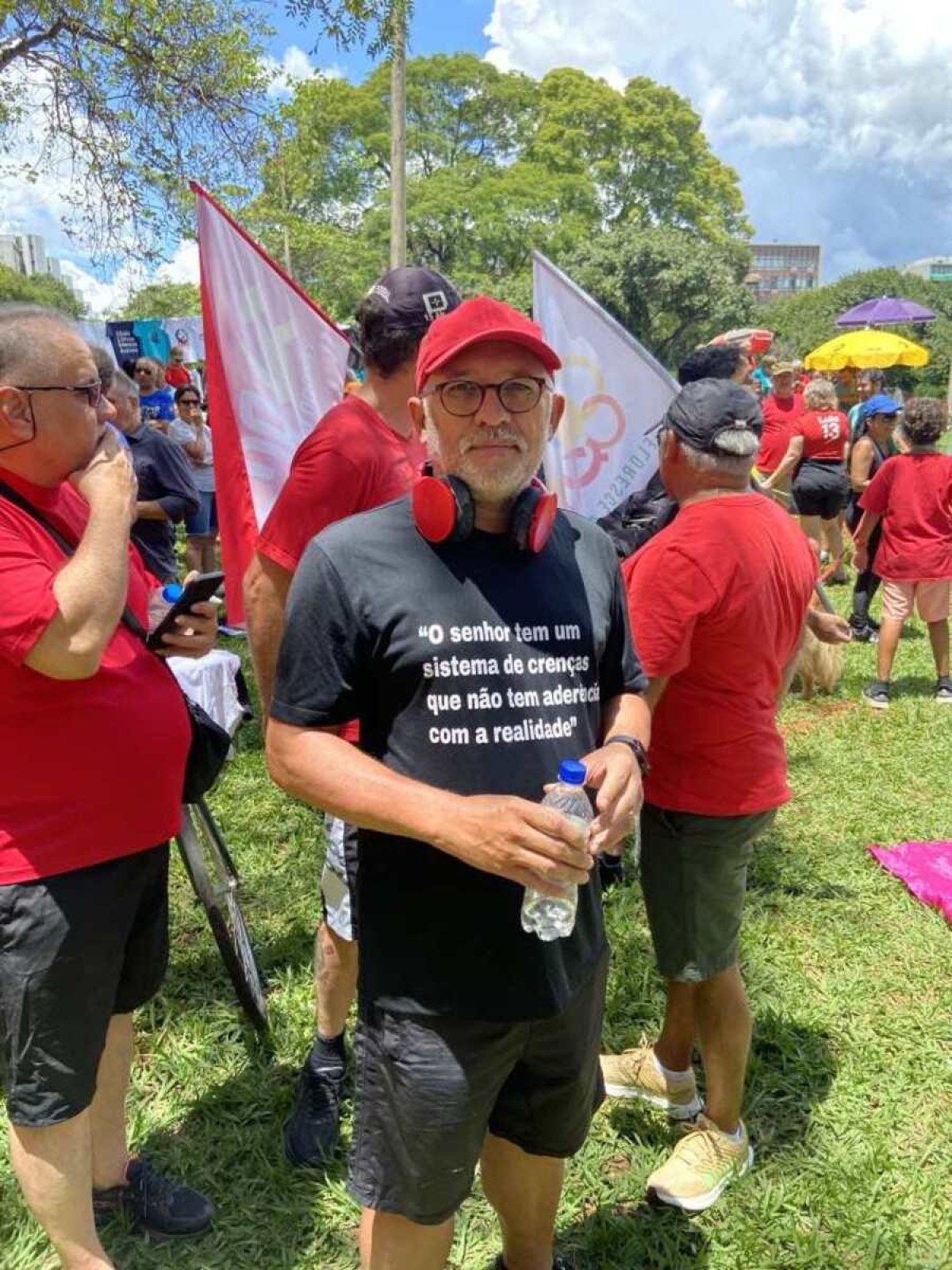 Microempreendedor Eriston Cartaxo na manifestação