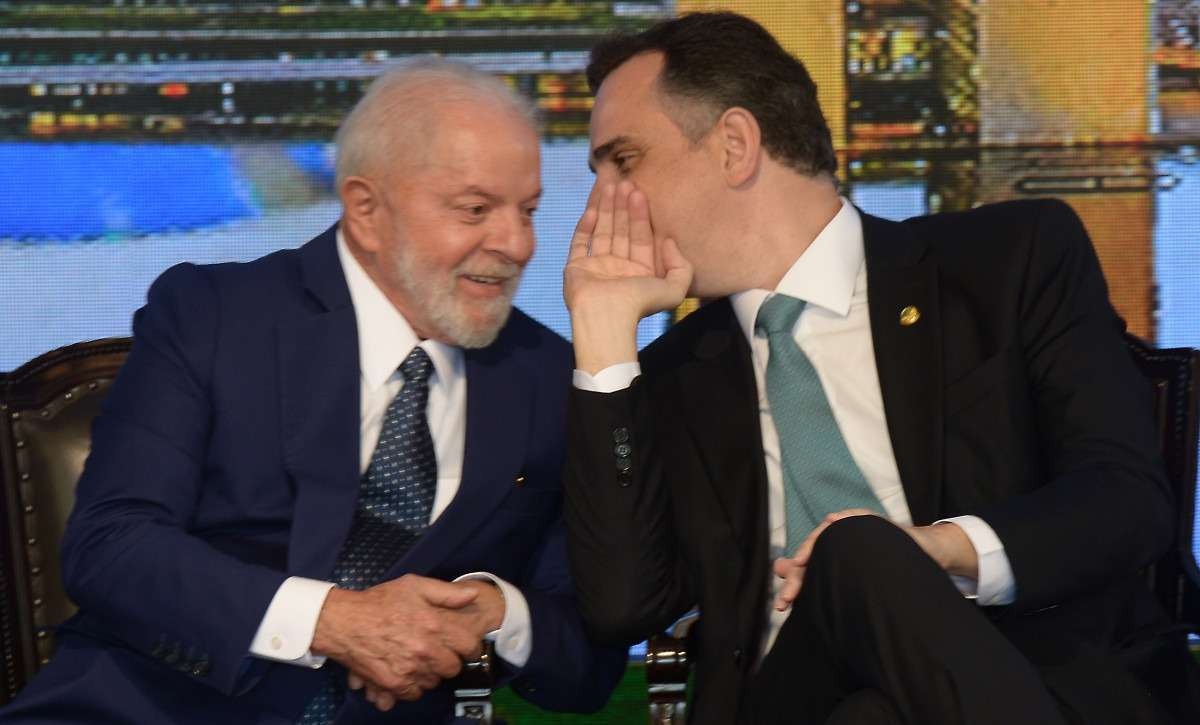 Lula sinaliza apoio se Pacheco concorrer ao governo de Minas em 2026
