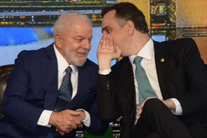 Apesar de não cravar candidatos, Lula fez um forte aceno a Pacheco, e disse o considerar 