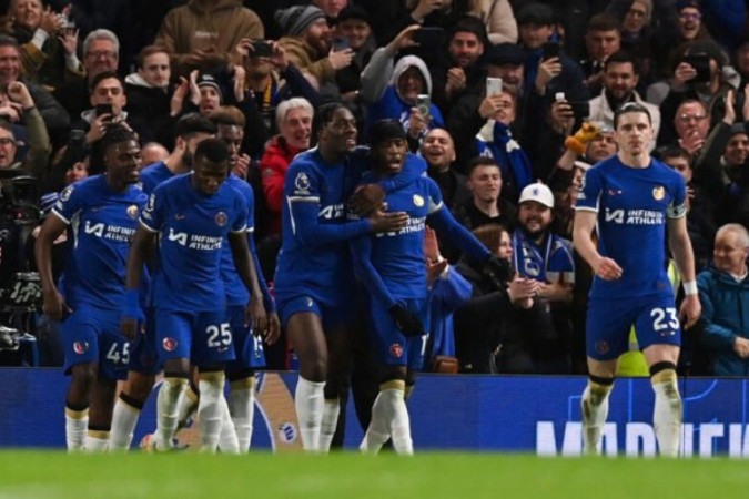 Último título do Chelsea na Copa da Liga Inglesa foi em 2015, sobre o Tottenham -  (crédito: Foto: Glyn Kirk/AFP via Getty Images)