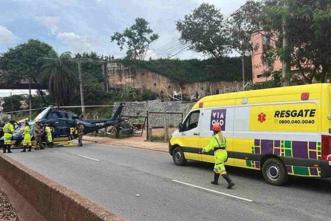 Helicóptero da PRF caiu durante resgate no Anel Rodoviário -  (crédito: Wellington Barbosa/EM/D.A Press)