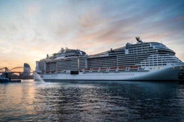 Navio MSC Grandiosa navegando pelo litoral do Brasil  -  (crédito: Reprodução/MSC )