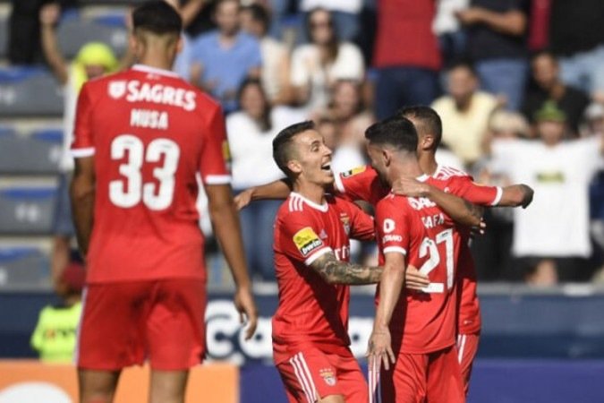 No final de semana, o Benfica derrotou o Arouca, mas pelo Campeonato Português -  (crédito:  AFP via Getty Images)