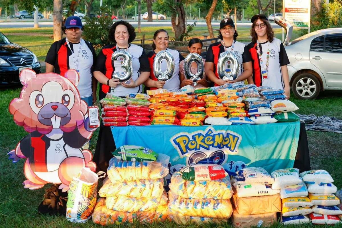 Jogadores de Pokémon GO arrecadaram mais de 3 toneladas de alimentos em 2023