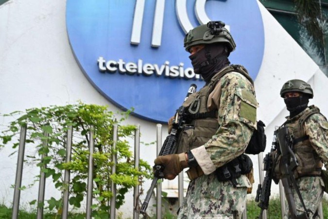 Em 9 de janeiro, um grupo armado entrou nas instalações da TC Televisión e manteve como reféns os funcionários do canal -  (crédito: Getty Images)