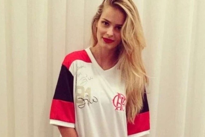 Yasmin Brunet é torcedora do Flamengo -  (crédito: Reprodução Instagram)