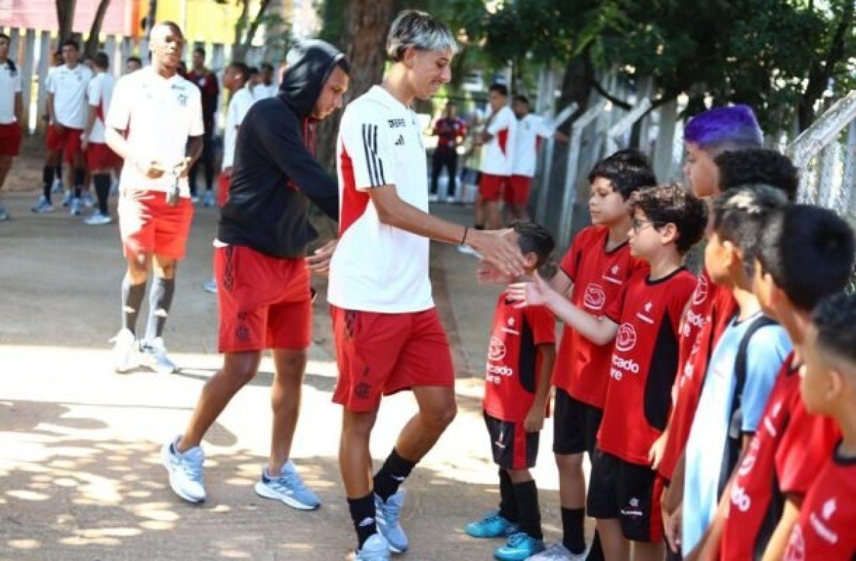Flamengo acerta empréstimo de Werton para o Santa Clara, de Portugal