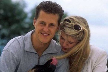 Na declaração, Corinna afirmou que a saudade é diária, mas ressaltou que Schumacher segue presente no convívio familiar - (crédito: Reprodução Instagram @michaelandcorinna) Na declaração, Corinna afirmou que a saudade é diária, mas ressaltou que Schumacher segue presente no convívio familiar - (crédito: Reprodução Instagram @michaelandcorinna)