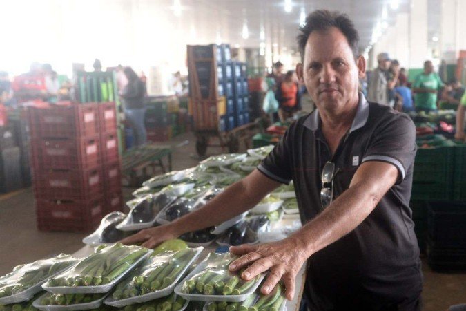 Ananias Brito chega no local de trabalho às 3h 