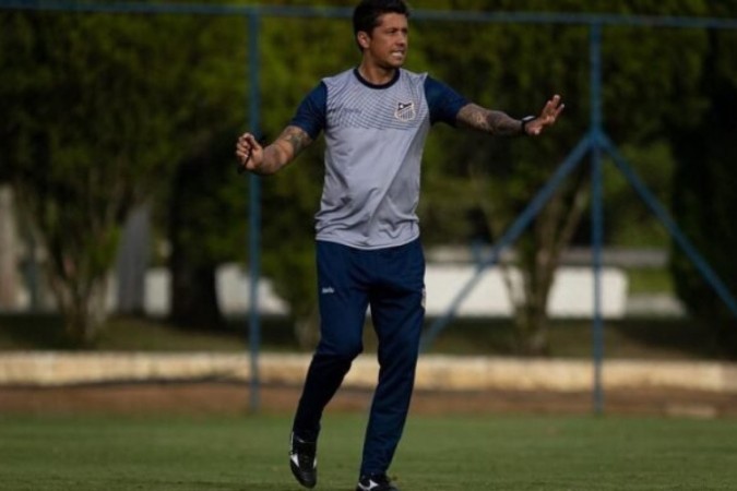 Thiago Carpini é o novo técnico do São Paulo -  (crédito: Foto: Reprodução/Instagram)