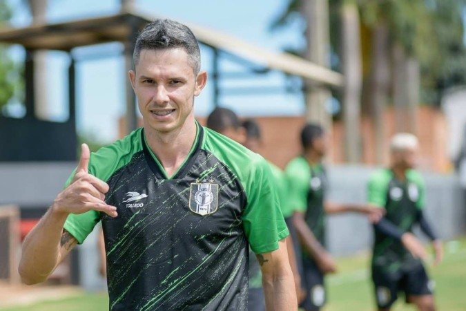 Ceil&acirc;ndia Candang&atilde;o 2024