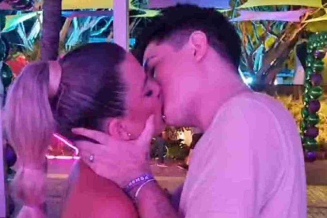 Karoline Menezes e Adriel Marques