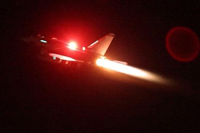 Aeronave RAF Typhoon participou dos ataques contra alvos houthi no Iêmen -  (crédito: Reuters)