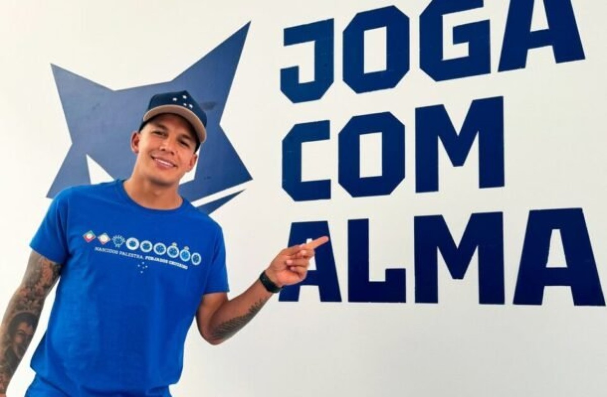 Lucas Romero comemora retorno ao Cruzeiro: ‘Estava com saudade’