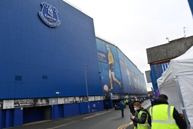 Everton e Aston Villa se enfrentam no Goodison Park - Foto: Paul Ellis/AFP -  (crédito: Foto: Paul Ellis/AFP)