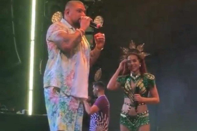Naldo e Anitta nos Naldo e Anitta nos