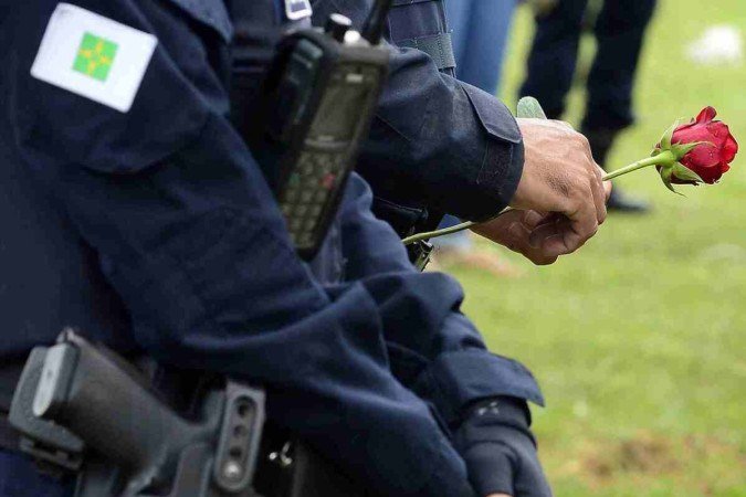  Colegas se emocionaram na homenagem 