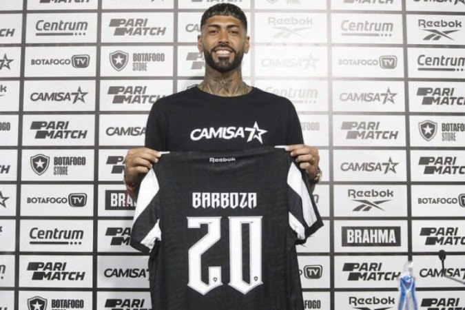 Barboza chega para substituor Cuesta. Mesmo estilo?  -  (crédito: Foto: Vitor Silva/Botafogo)