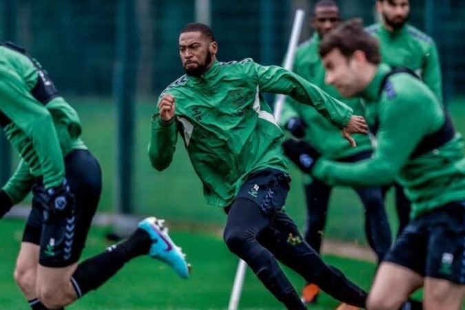 Jogadores do Everton durante treinamento da equipe - Foto: Divulgação/Everton -  (crédito: Foto: Divulgação/Everton)