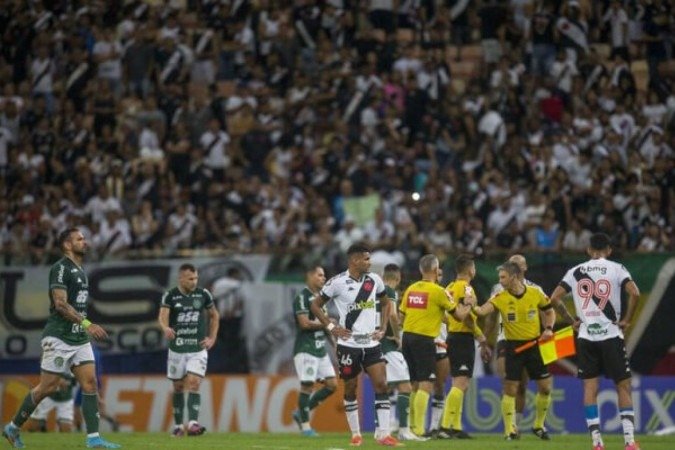 Parque do Sabiá, em Uberlândia, vai receber um dos jogos do Vasco - (crédito: Foto: Guilherme Costa Santos / Wikimedia Commons) Parque do Sabiá, em Uberlândia, vai receber um dos jogos do Vasco - (crédito: Foto: Guilherme Costa Santos / Wikimedia Commons)