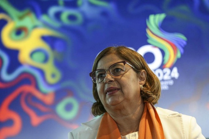 A ministra das Mulheres, Cida Gonçalves, durante entrevista coletiva após a abertura da reunião do Grupo de Trabalho de Mulheres do g20 -  (crédito:  Marcelo Camargo/Agência Brasil)
