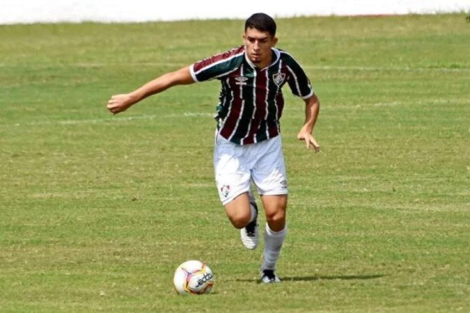 Davi Alves renova contrato com o Fluminense até 2025  -  (crédito: - Foto: Mailson Santana / Fluminense FC)