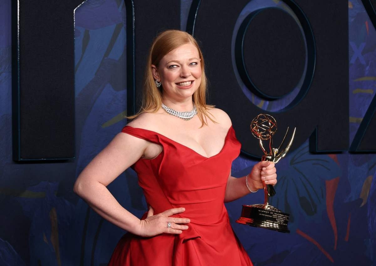 Sarah Snook leva o terceiro prêmio de atriz dramática em uma semana