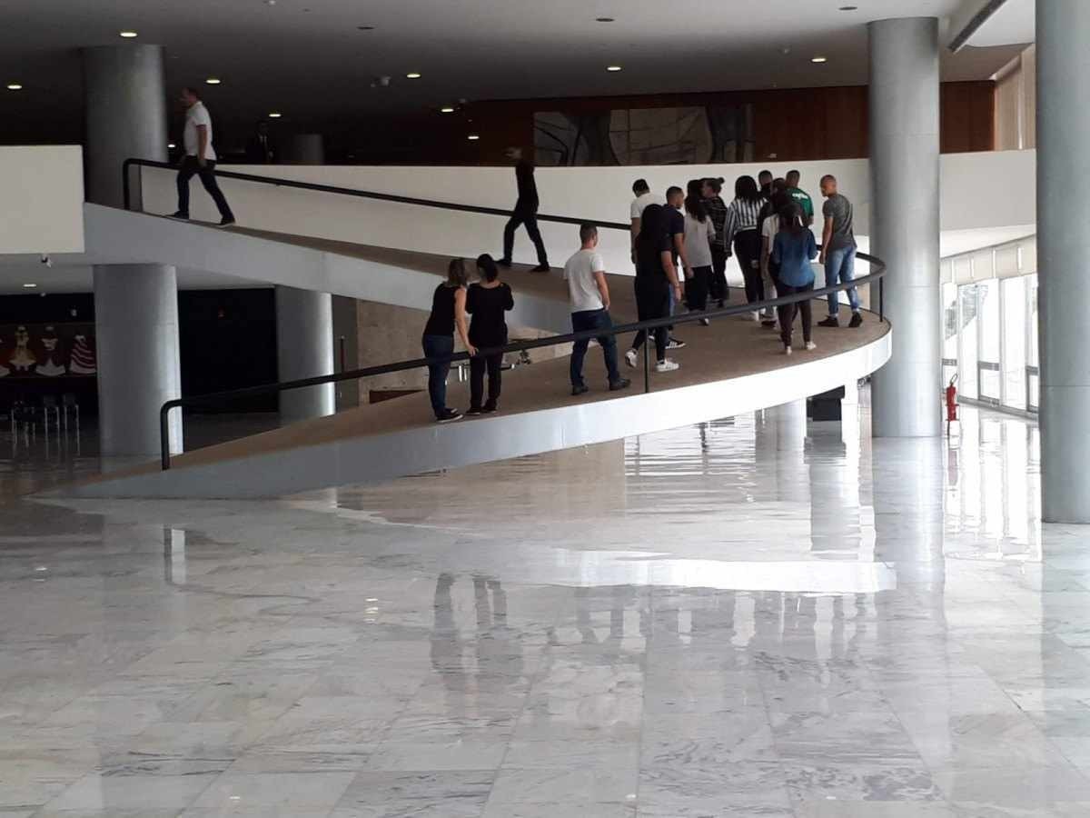 Interesse pelo Palácio do Planalto após 8 de janeiro esgota visitação