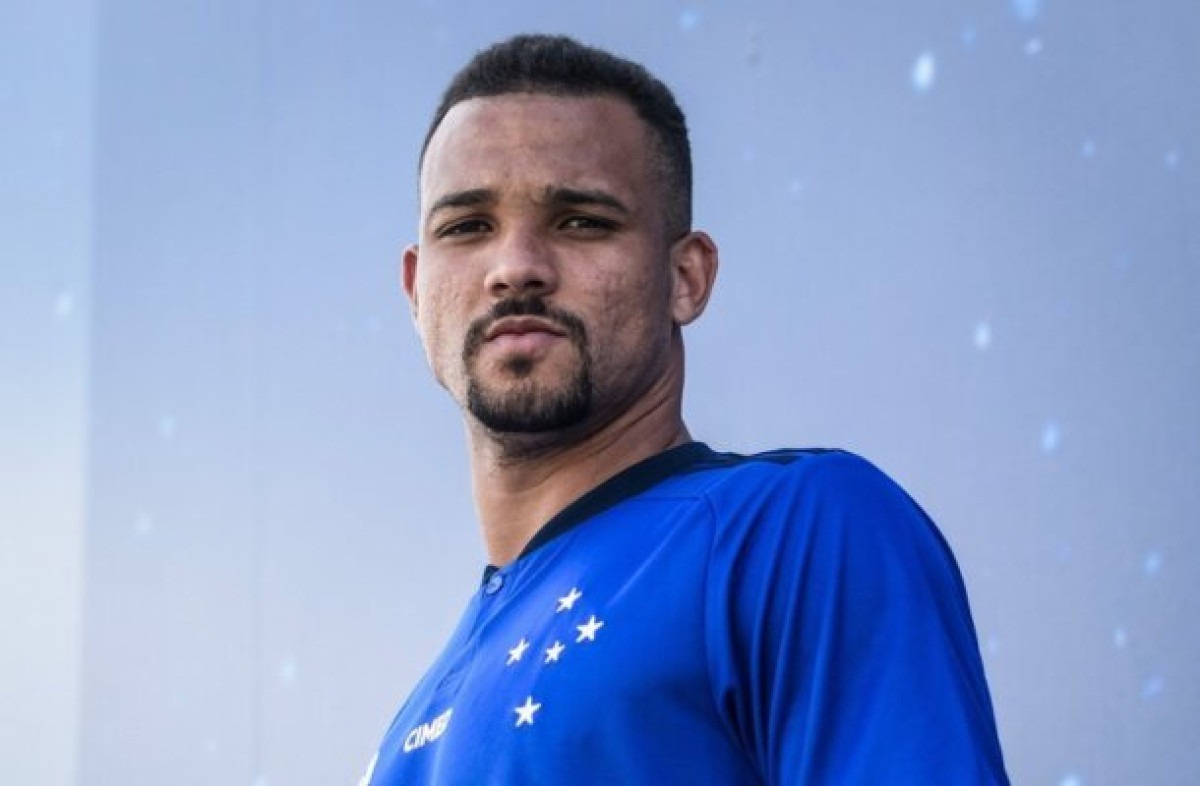 Zé Ivaldo inicia segunda passagem pelo Cruzeiro