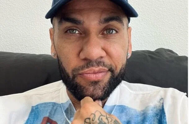 Daniel Alves vai dar nova versão sobre o que ocorreu na noite em que é acusado de estupro  -  (crédito: Foto: Reprodução/Instagram)