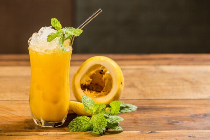 Suco de maracujá com limão e gengibre (Imagem: Zekabala | Shutterstock) -  (crédito: Edicase - Tradicional -> Diversão e arte)