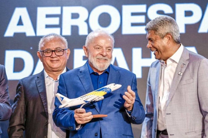 Lula participou da cerimônia de assinatura de ato referente à implantação do Parque Tecnológico Aeroespacial da Bahia -  (crédito: Ricardo Stuckert/PR)