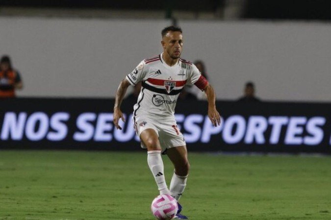 Rafinha é dúvida para o duelo contra o Santo André -  (crédito: Foto: Divulgação/SPFC)
