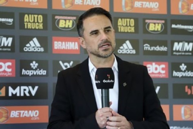 Rodrigo Caetano diz que compromisso faz ele cumprir o contrato com o Atlético   -  (crédito: Foto: Reprodução)