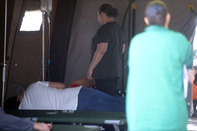  23/01/2024 Credito: Ed Alves/CB/DA.Press. Cidades. Surto de Dengue - Tenda montada na Administração da Samambaia. 