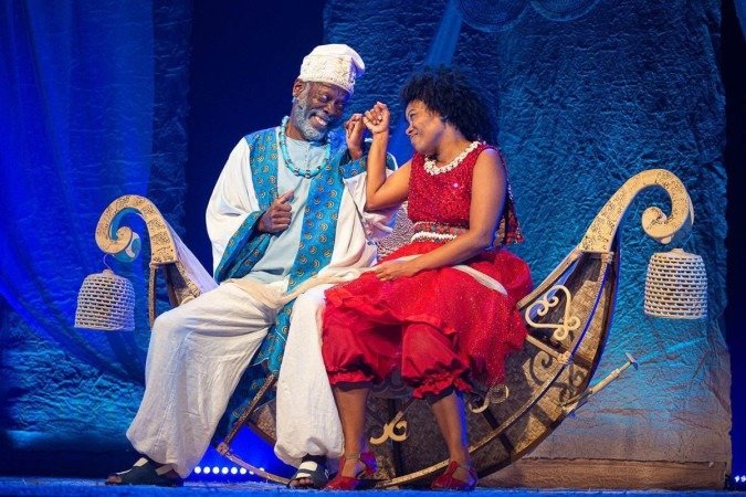 O espetáculo dá destaque para uma princesa que se prepara para virar rainha 