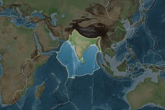 Uma nova teoria geológica pode revolucionar a compreensão em relação a formação do Himalaia, sugerindo que a Placa Continental Indiana esteja se dividindo em duas 