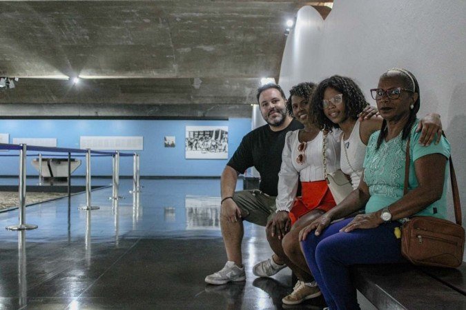 A família de Dona Zélia compareceu ao Espaço Lucio Costa