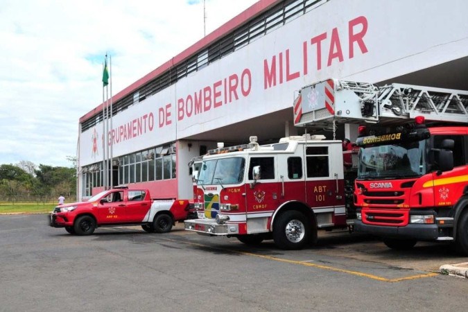 Corpo de Bombeiros do DF -  (crédito: Acácio Pinheiro/Agência Brasília)