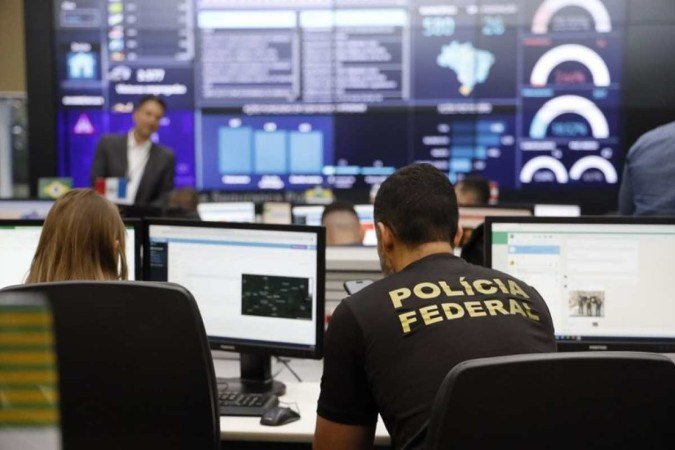 Operação Limite Virtual investiga possível vazamento da prova do Enem de 2023 - (crédito: Divulgação/Polícia Federal) Operação Limite Virtual investiga possível vazamento da prova do Enem de 2023 - (crédito: Divulgação/Polícia Federal)